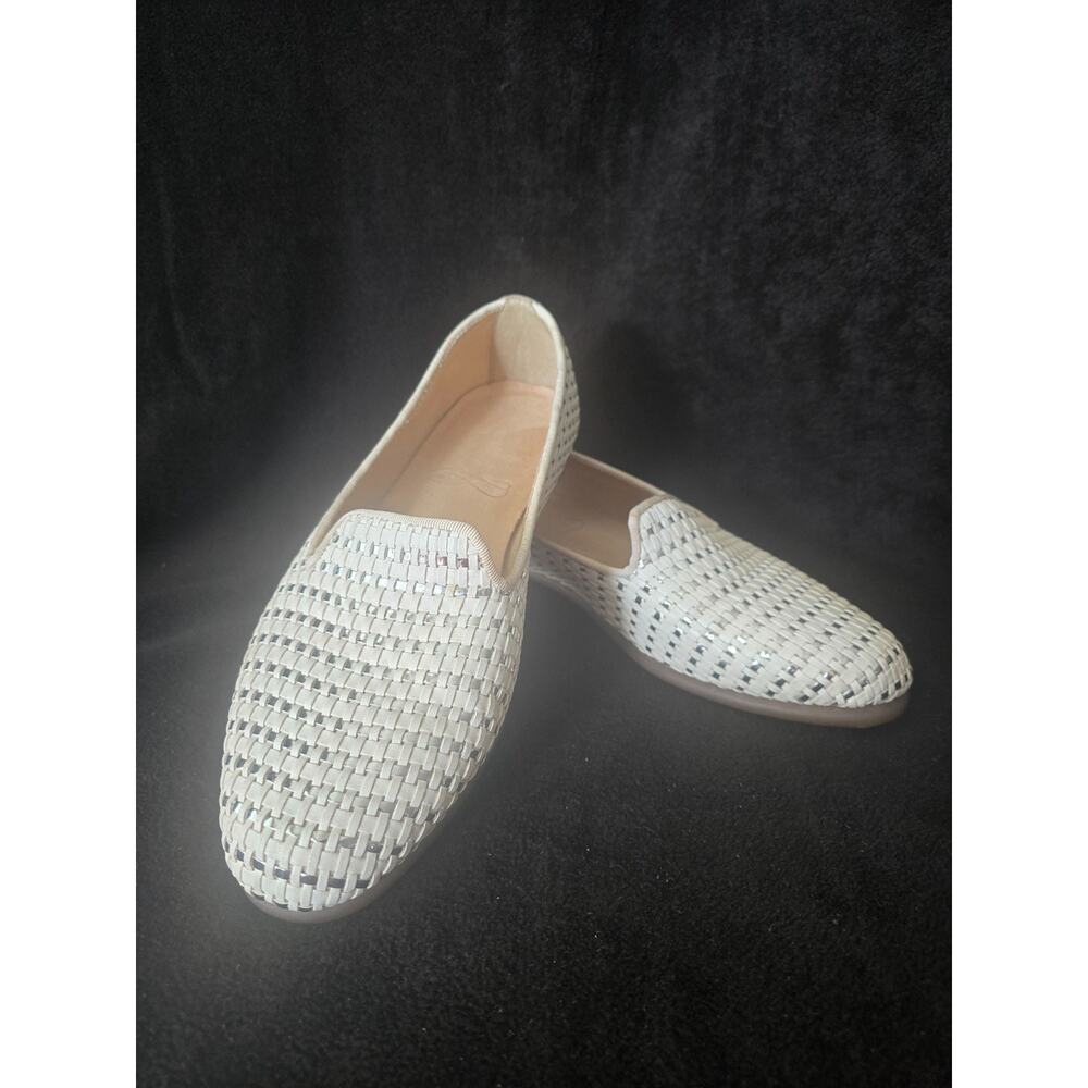 Aerosoles White & Silver Woven Slip-On Loafers Women's Size 9